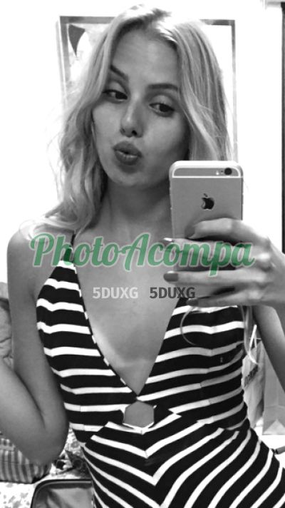Capa do perfil de Vanessa