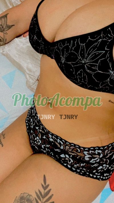 Capa do perfil de Agatha