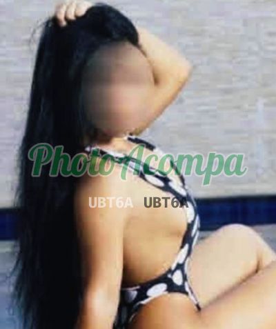 Capa do perfil de Anitta