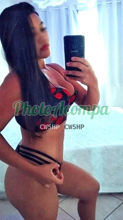 Capa do perfil de Isabela Pacheco