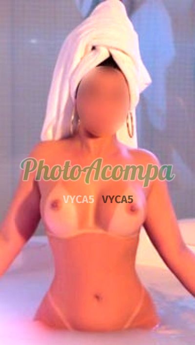 Capa do perfil de Carol