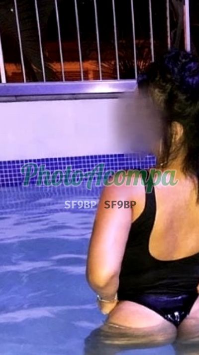 Capa do perfil de Letícia Alencar