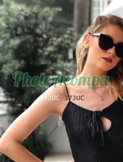Capa do perfil de Júlia
