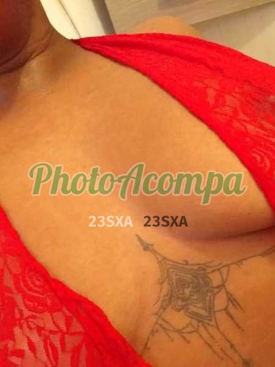Capa do perfil de Amandinha