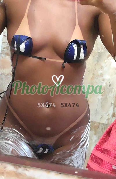 Capa do perfil de Lara Alcântara