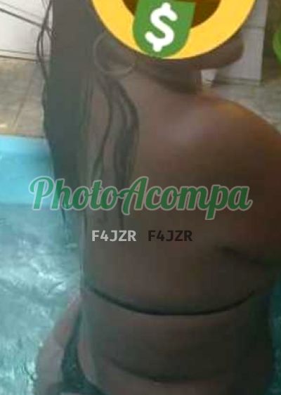 Capa do perfil de Aline Braga
