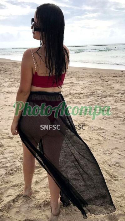 Capa do perfil de Camila Freitas