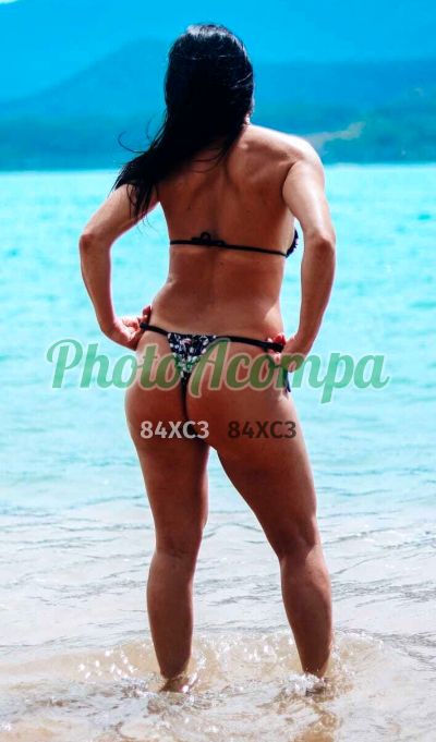 Foto 2 de Giovana Lins, acompanhante em Ilhabela - SP