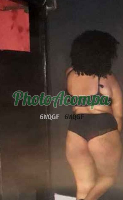 Capa do perfil de Letícia Lopes