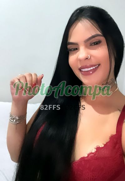 Capa do perfil de Valentina