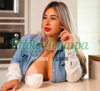 Capa do perfil de Debora Ribeiro