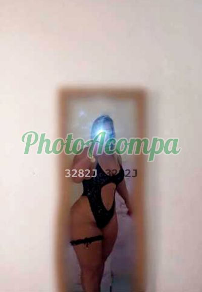 Capa do perfil de Débora Paixão