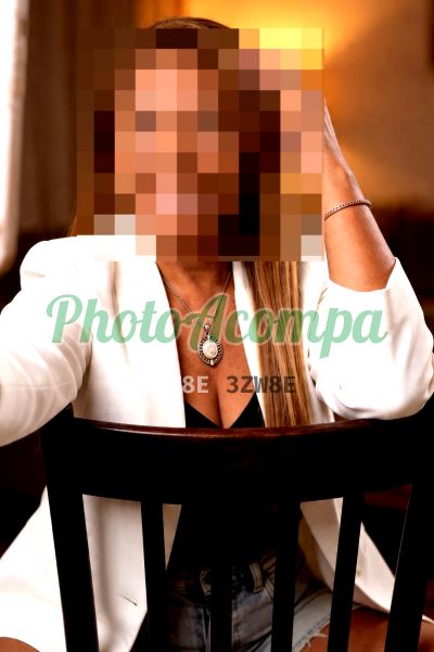 Capa do perfil de Anny Lins