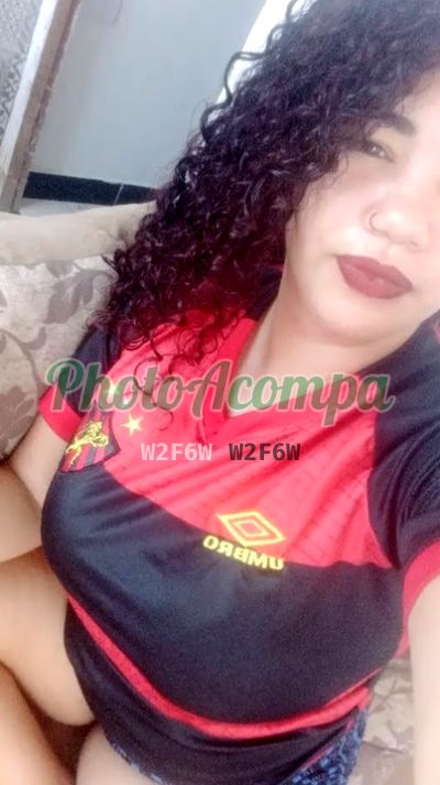 Capa do perfil de Fernanda