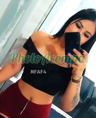 Capa do perfil de Paty Oliveira
