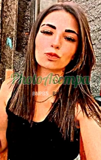 Capa do perfil de Alice