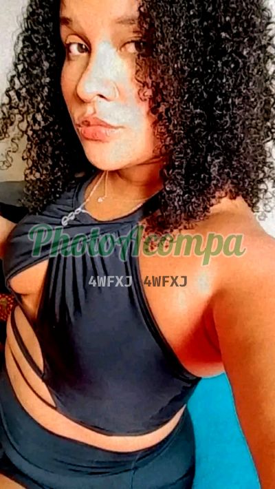 Capa do perfil de Bombomzinha