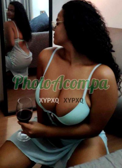 Foto 3 de Ariadne Bronx, acompanhante em Araxá - MG