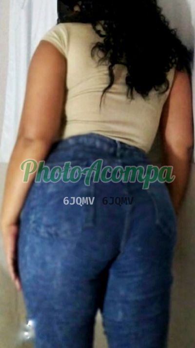 Capa do perfil de Carol Gomes