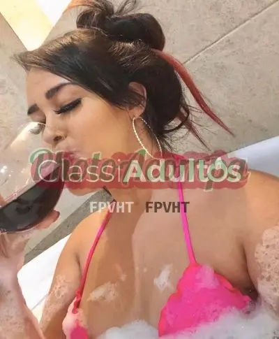 Carla (47) 99751-3280, acompanhante em Balneário Camboriú - SC